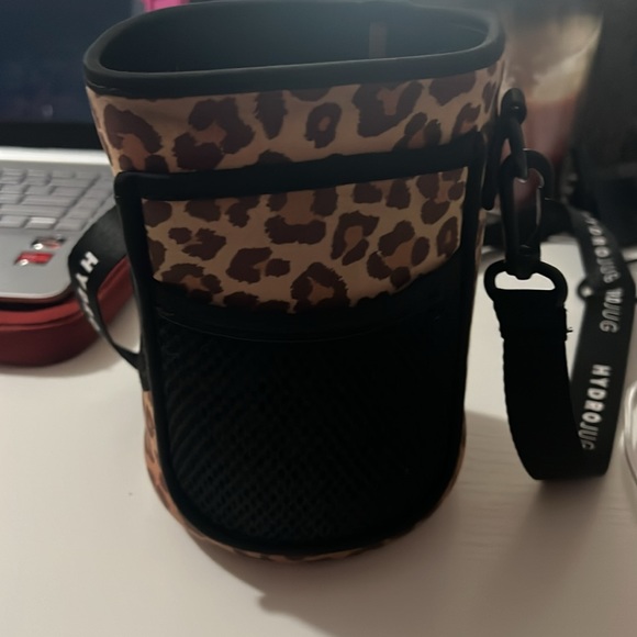 Animal Print HydroJug Sleeve - Picture 2 of 3